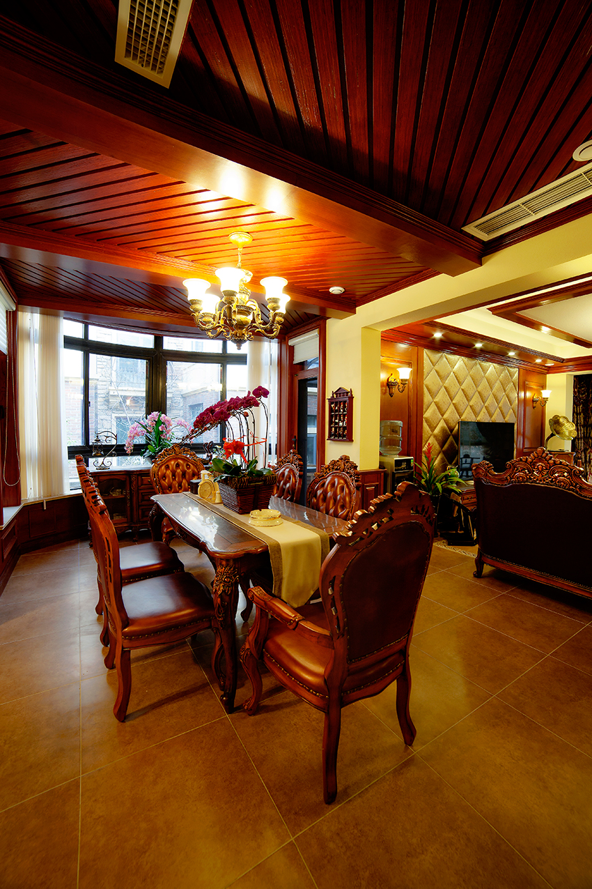 一層餐廳.jpg 一層餐廳.jpg