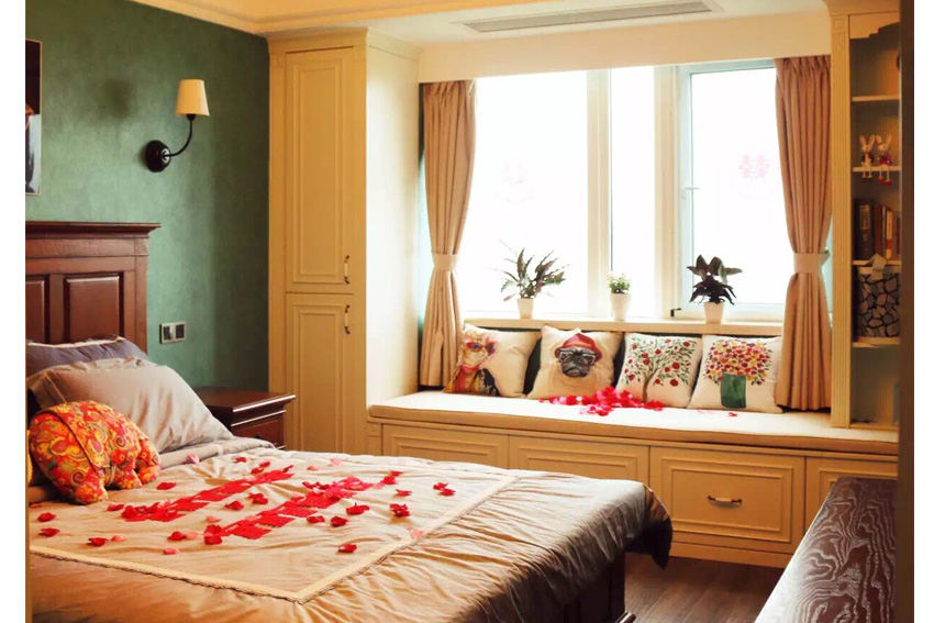 臥室.jpg 臥室.jpg