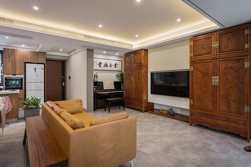 客廳電視機(jī).jpg 客廳電視機(jī).jpg