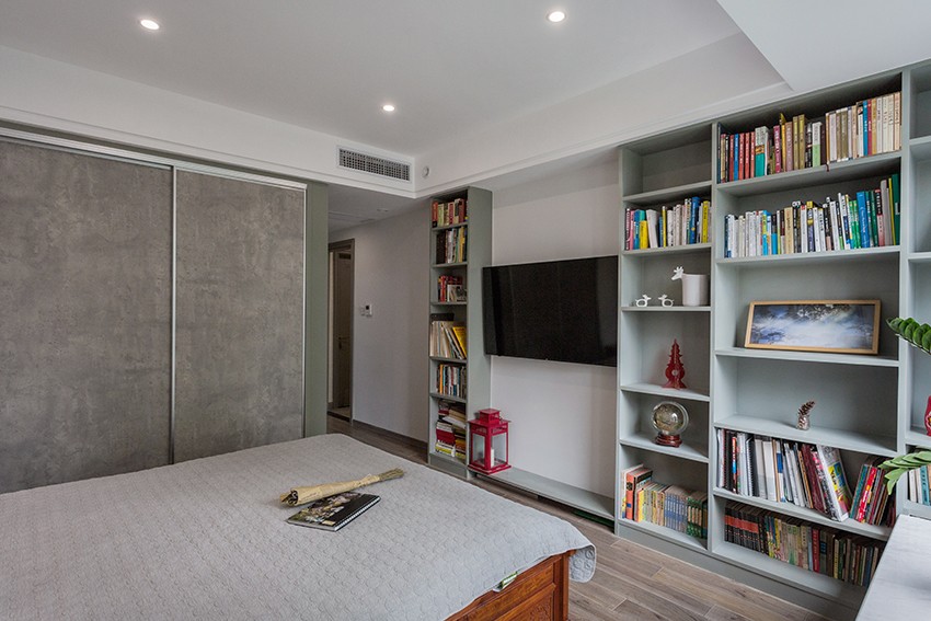 臥室.jpg 臥室.jpg