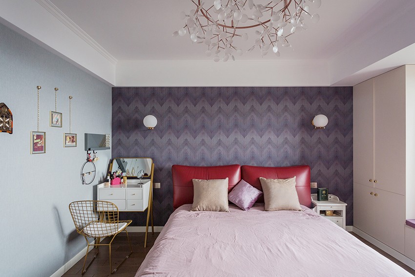 主臥裝修實(shí)景圖.jpg 主臥裝修實(shí)景圖.jpg