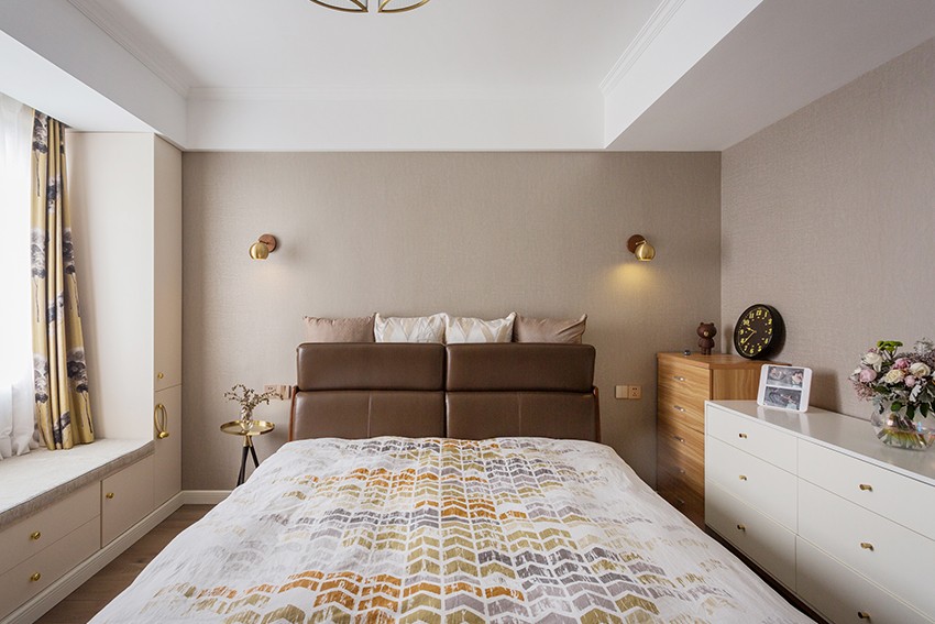 次臥裝修實(shí)景圖.jpg 次臥裝修實(shí)景圖.jpg