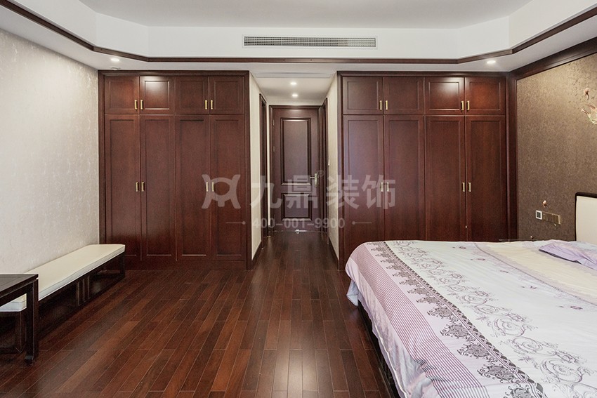 主臥裝修效果圖.jpg 主臥裝修效果圖.jpg