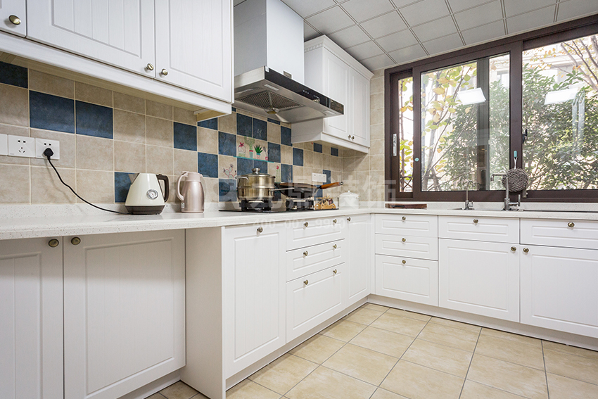 美式風格裝修效果圖.jpg 美式風格裝修效果圖.jpg