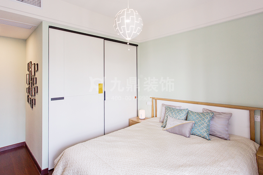 次臥裝修效果圖.jpg 次臥裝修效果圖.jpg
