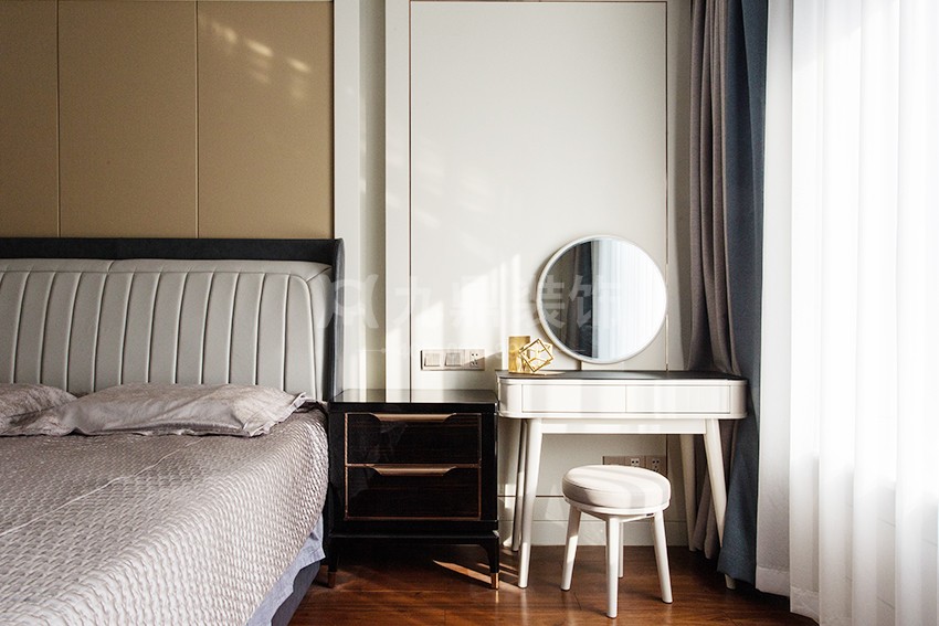 主臥裝修實景圖