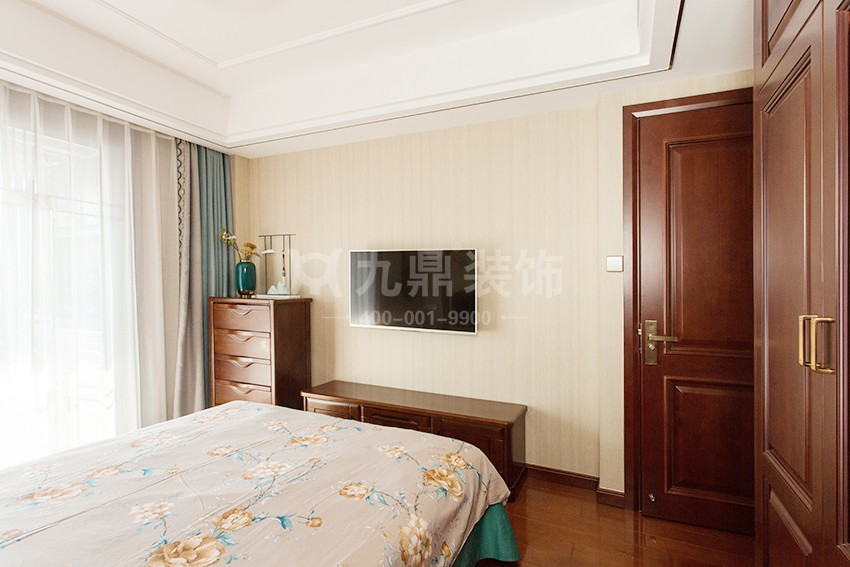 主臥裝修實(shí)景圖 主臥裝修實(shí)景圖