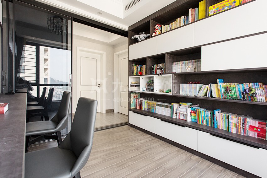 書房裝修實(shí)景圖 書房裝修實(shí)景圖