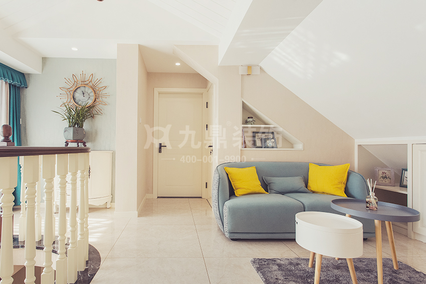 二樓客廳裝修實景圖