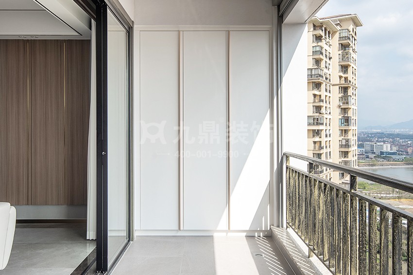 主臥陽臺裝修圖