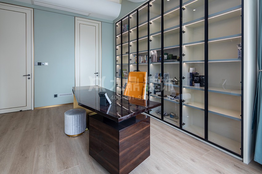 別墅書房裝修圖