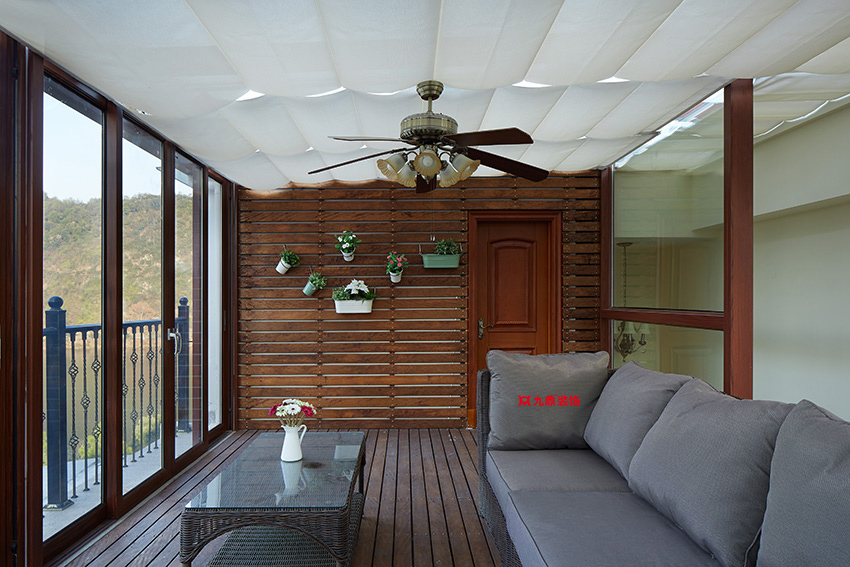 室內(nèi)裝飾與色彩的關(guān)系，色彩在室內(nèi)裝飾的功能性作用